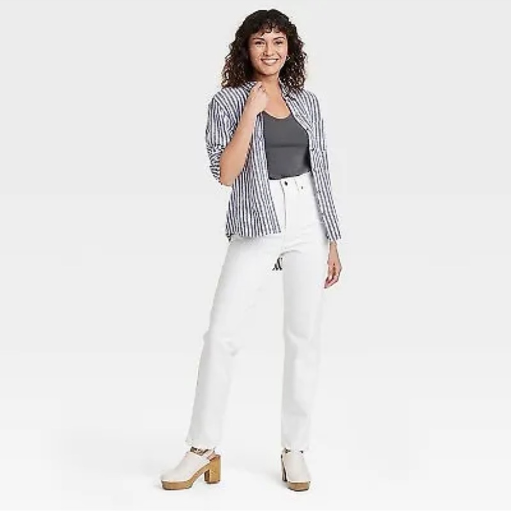 Women's High-Rise 90's Vintage Straight Jeans - Universal Thread - White